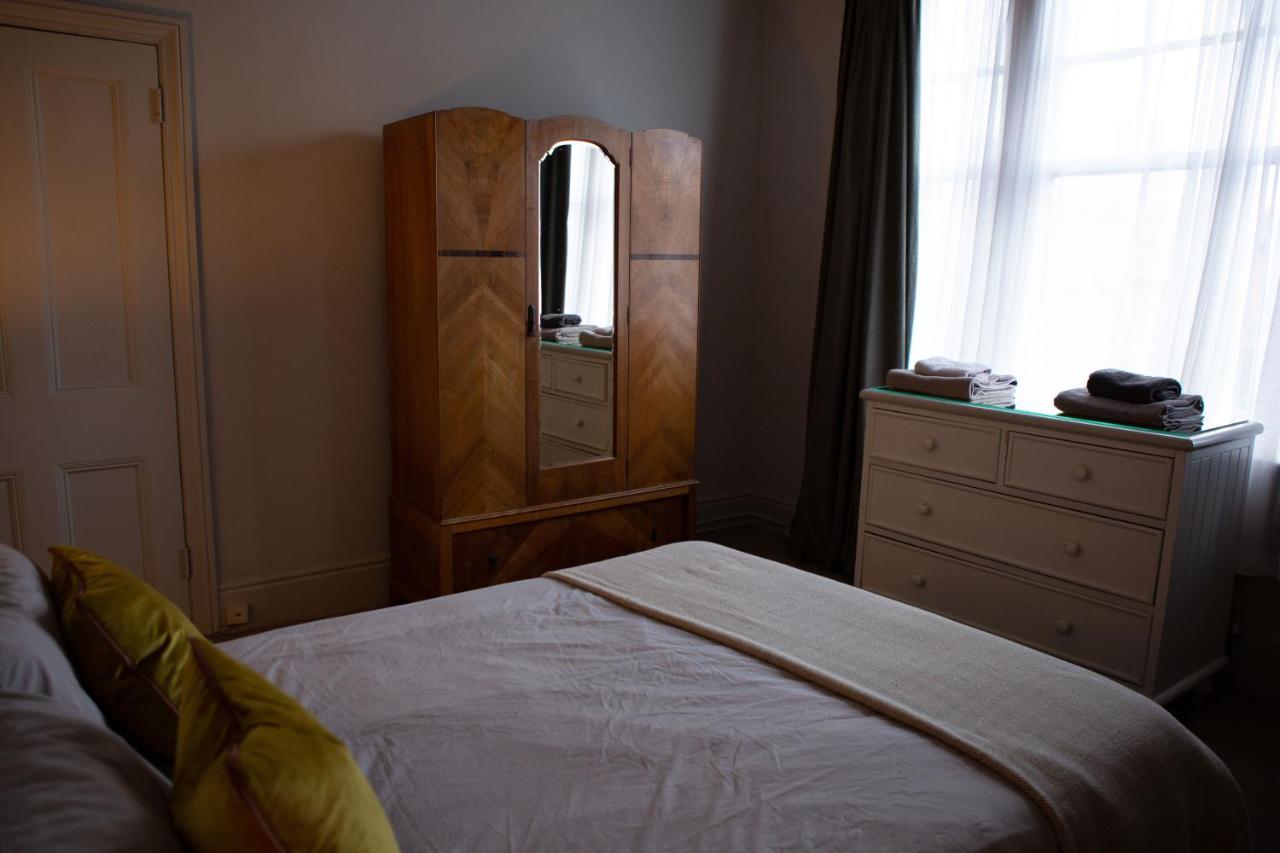 The Pear Tree Hotel ลอนดอน ภายนอก รูปภาพ
